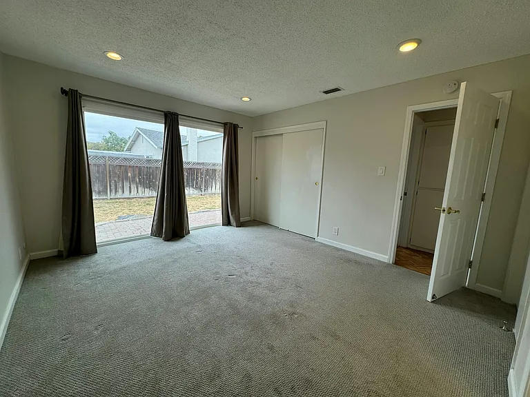 4226 Dorman Rd — Photo 21