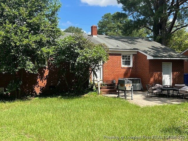 2nd image of 3533 Furman Dr