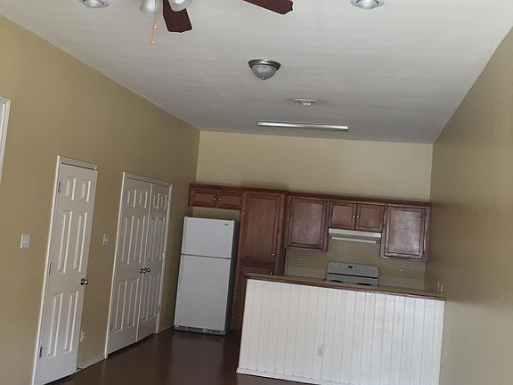 2nd image of 2510 E Business Highway 83 APT 9