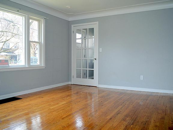 2nd image of 1724 Silver Ave SE