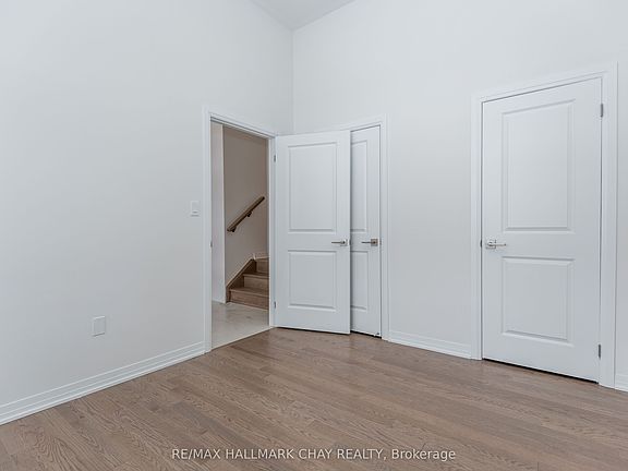 4th image of 3041 Sandy Acres Ave