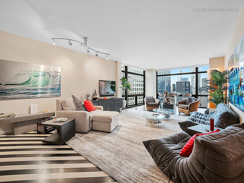 1st image of 721 5th Ave APT 40H