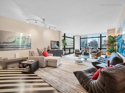 721 5th Ave APT 40H, New York, NY, 10022