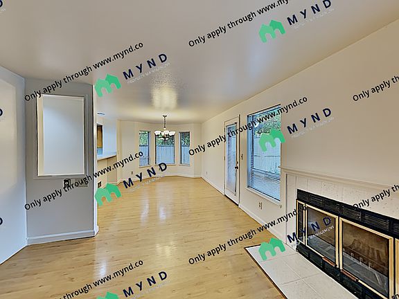 2nd image of 10115 NE 135th Ln #5
