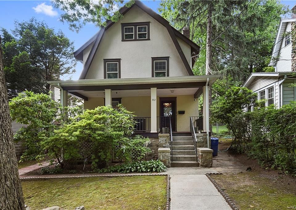 1st image of 302 Hutchinson Blvd