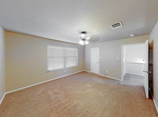 541 Pleasant Valley Dr, Pflugerville, TX 78660