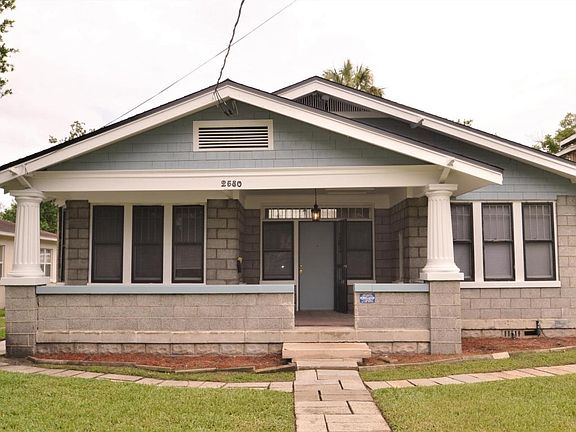 2nd image of 2580 College St