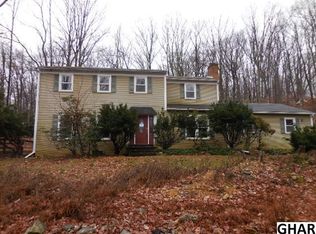 1296 Asper Dr, Boiling Springs, PA 17007
