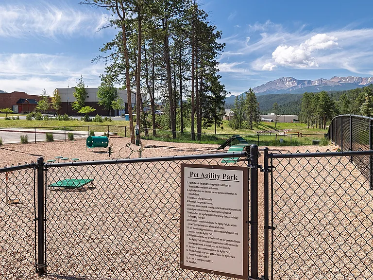 Trail Ridge at Woodland Park Apartments — Photo 33