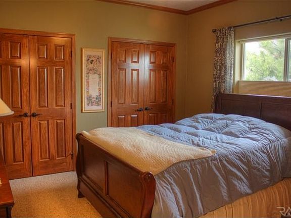 5th image of 1100 E Carra Pl