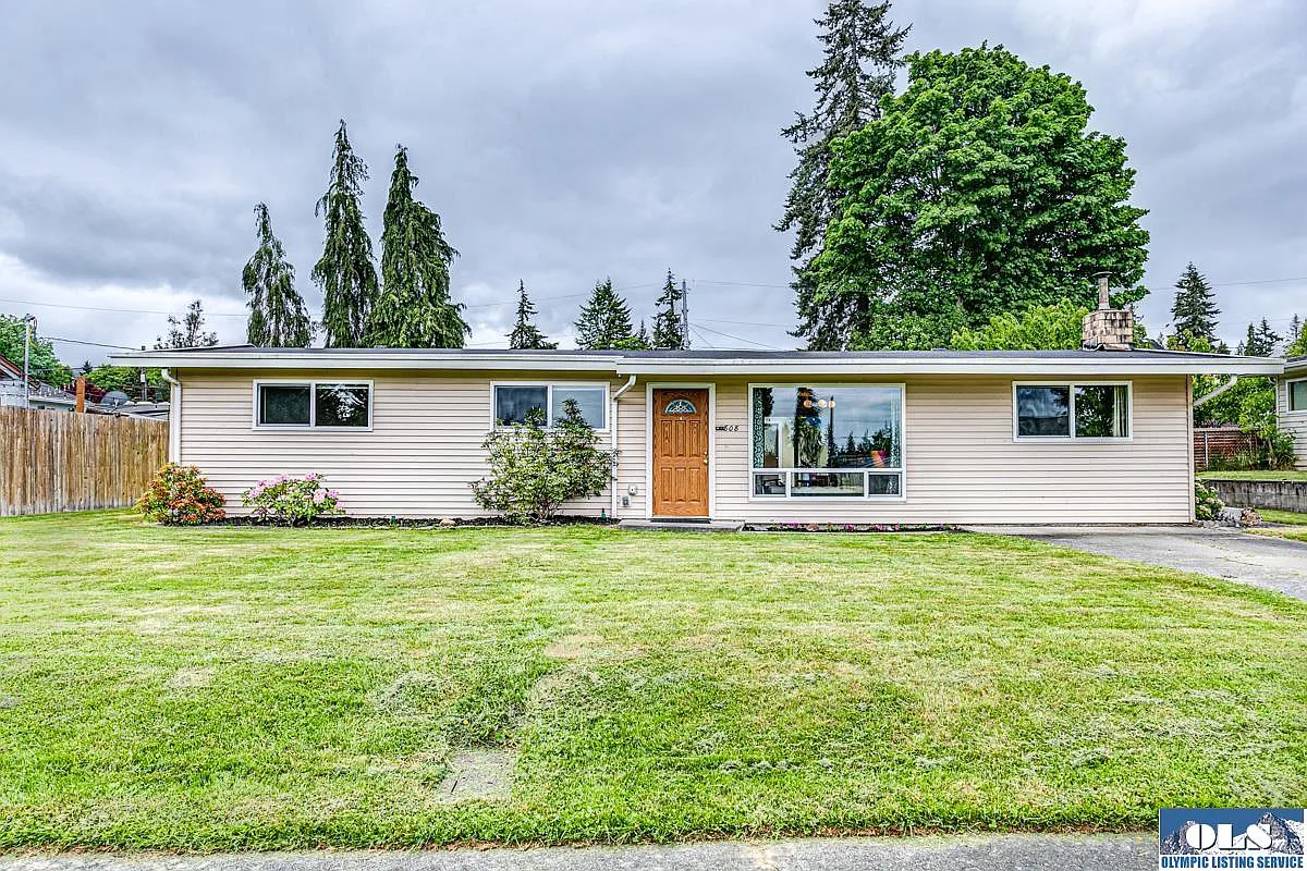 808 W 12th St photo 1