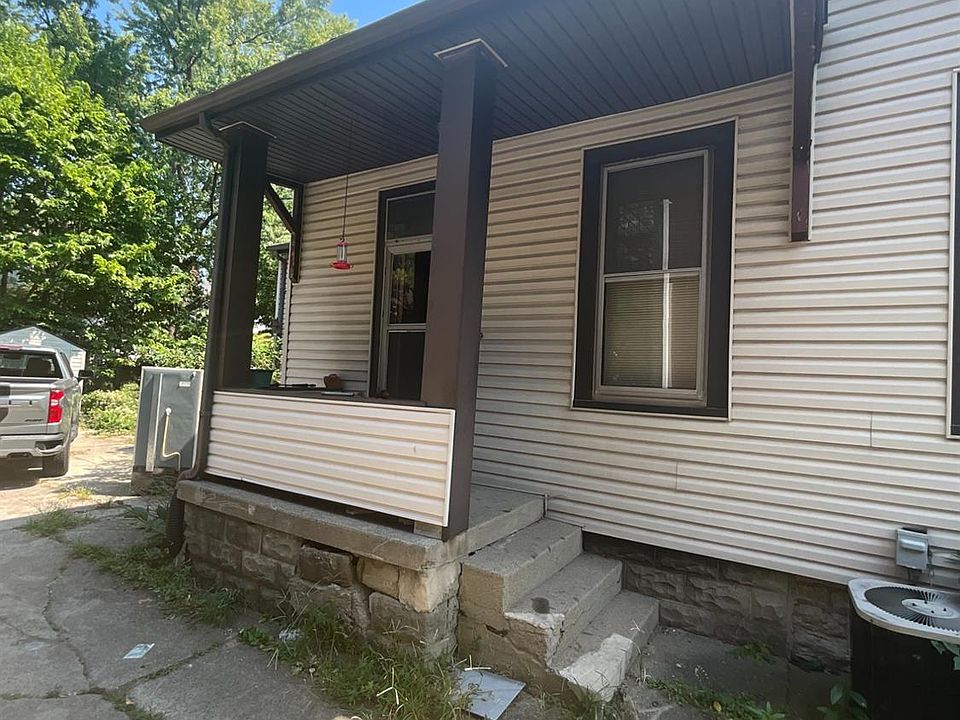 1st image of 10 Township Ave
