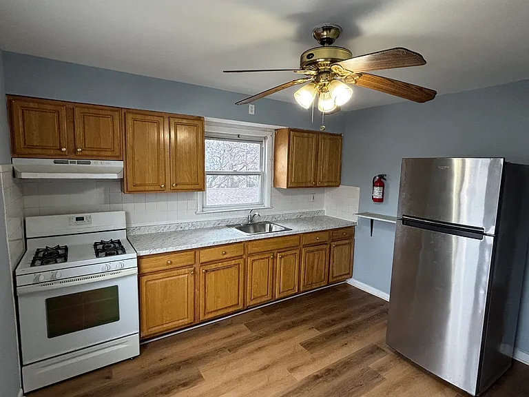 Kitchen updated prior to last tenant