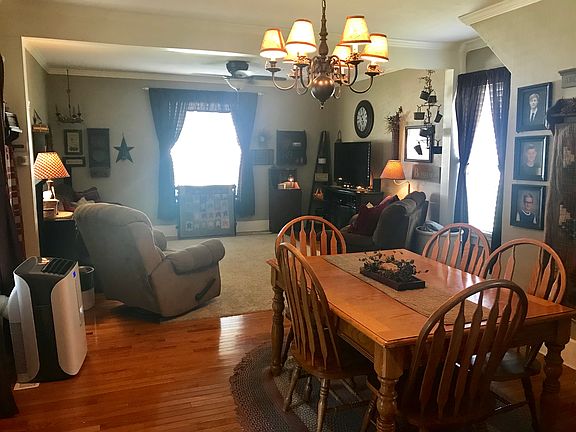 4th image of 304 N Tarr St