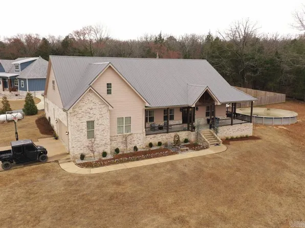 (undisclosed Address), Greenbrier, AR 72058