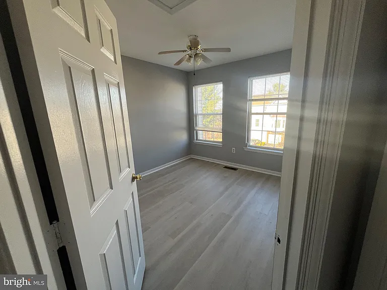 14861 Bolton Rd — Photo 16