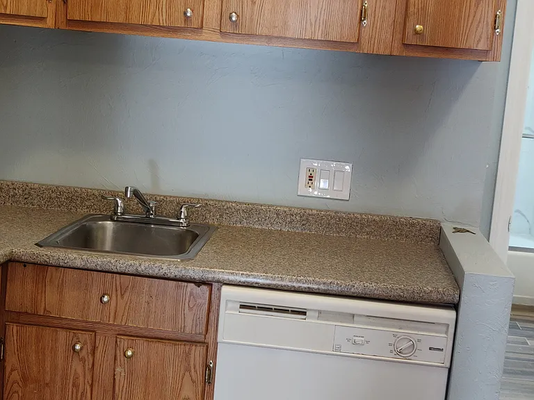 39 Boulevard Ter #2 — Photo 24