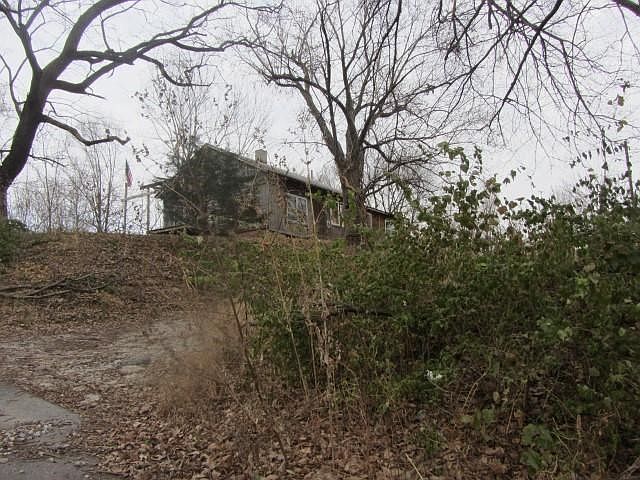S16 031 (Small)