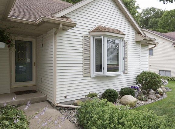 2nd image of 3902 Westside Dr