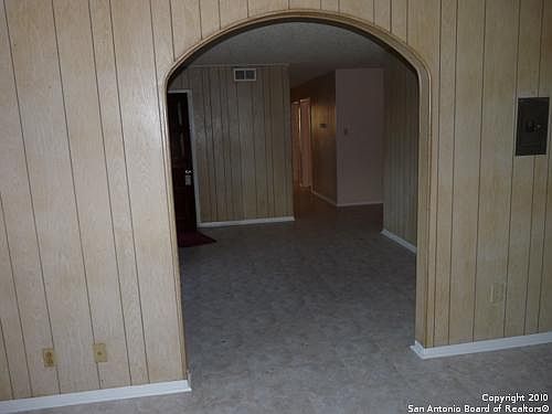 5th image of 918 Utopia Ave