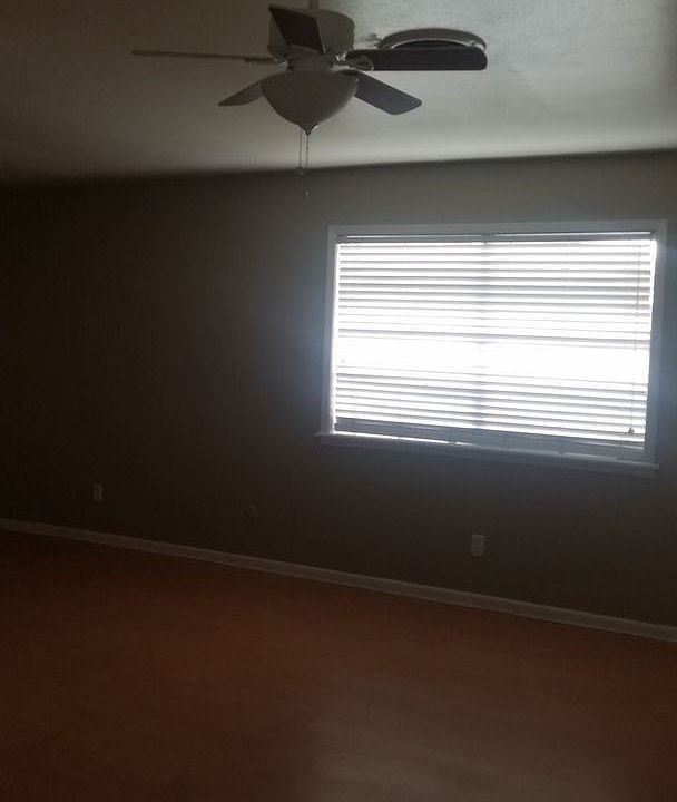 1st image of 3531 Midwest Dr APT C