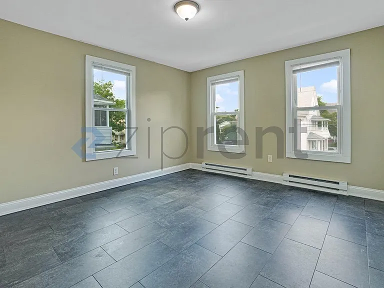 23 Rufus St #2 — Photo 5
