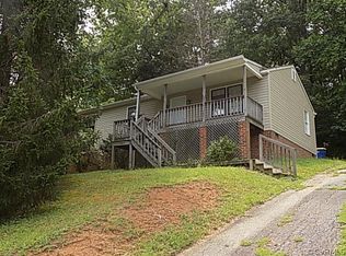 15612 Roland View Dr, Chester, VA 23831