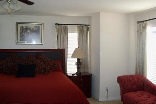 5th image of 4510 Stella St