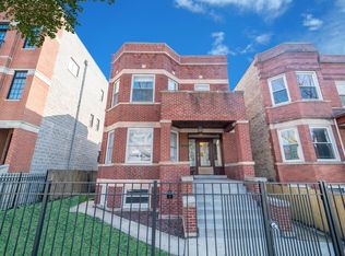 1509 W School St #G, Chicago, IL 60657