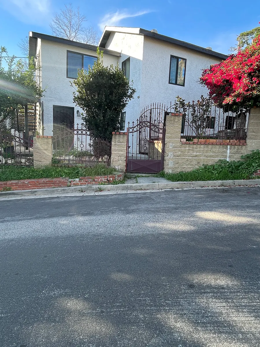 Building Photo - 4507 Lowell Ave #2