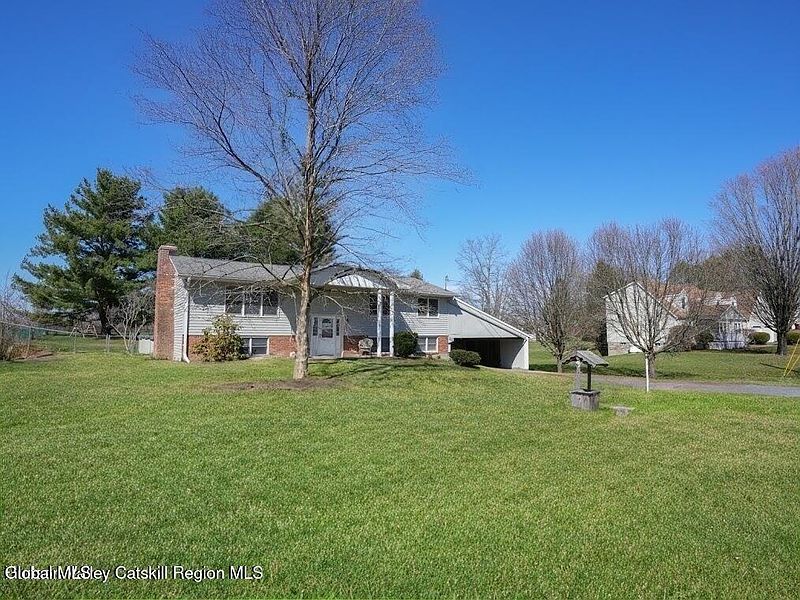 2nd image of 16 Spruce Street