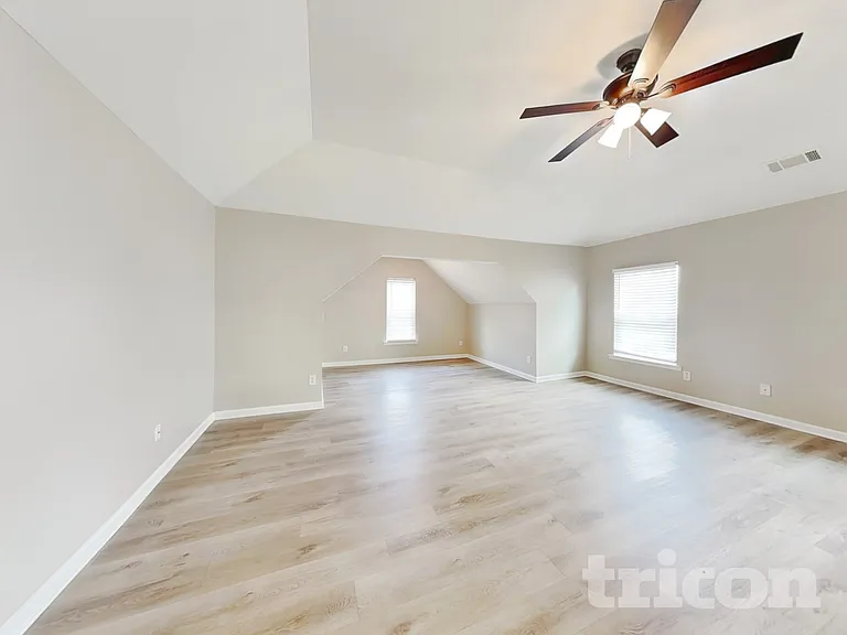 1289 Avington Glen Dr — Photo 7