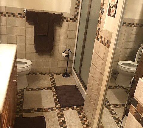 2nd image of 19721 Lake Park Dr