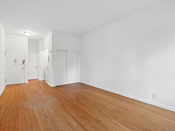 3rd image of 1707 2nd Ave APT 3