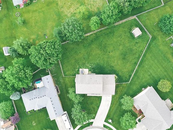 4th image of 3862 Charfield Ln