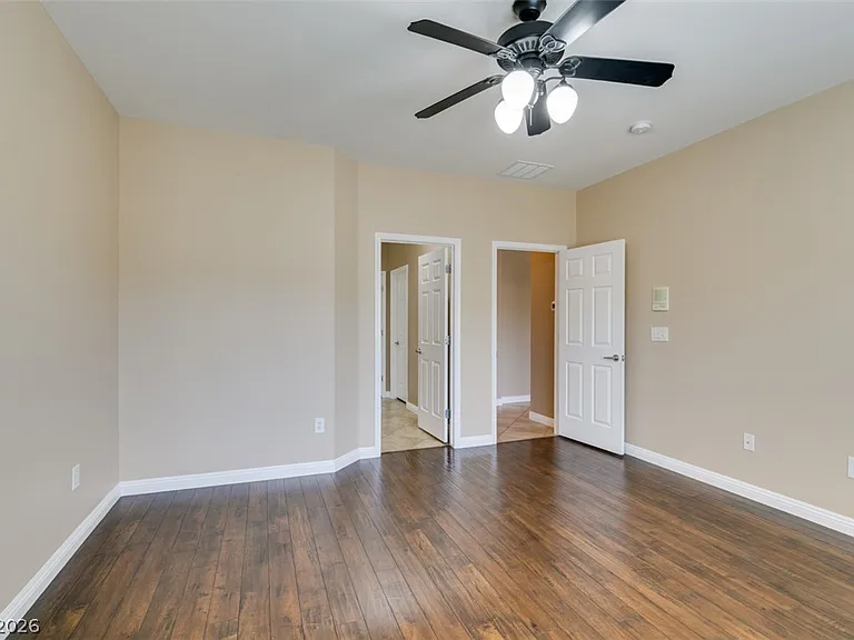 2154 Burtonsville Dr — Photo 12