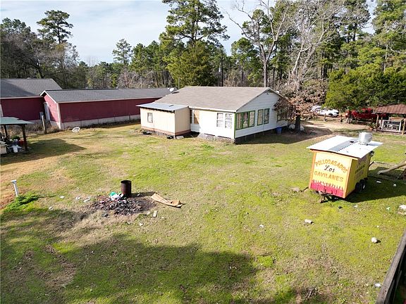 2nd image of 7912 Acacia Ln