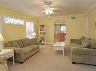 7435 Washington St, South Haven, MI 49090