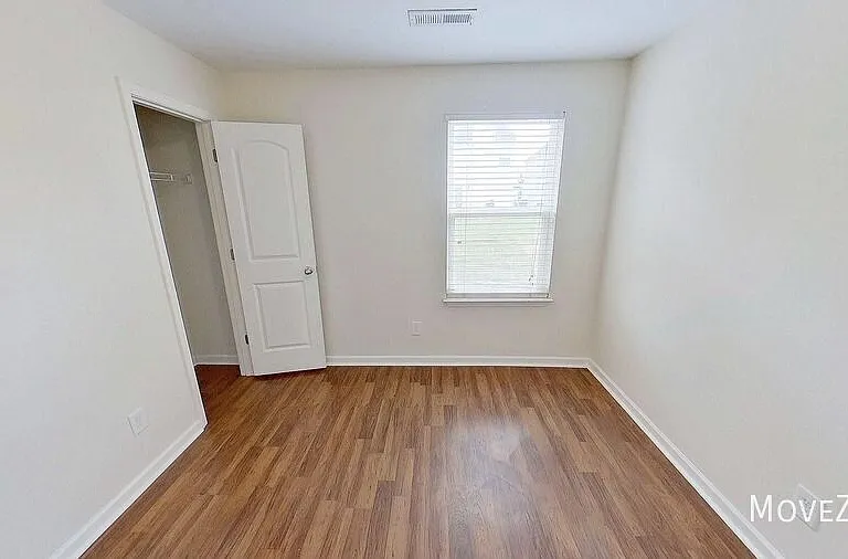 1637 Brownairs Ln — Photo 31