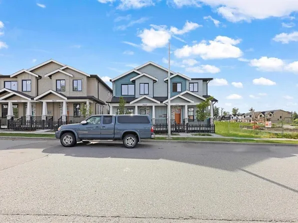 7629 197th St, Langley, BC V2Y 3T4