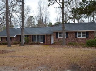 1105 Cherokee Dr, Manning, SC 29102