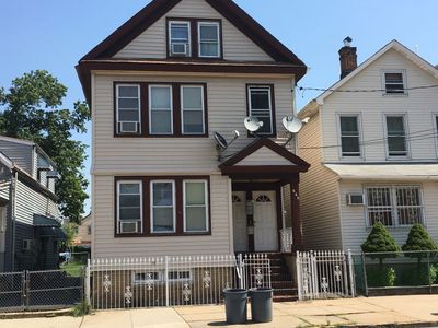 445 1st Ave, Elizabeth, NJ, 07206