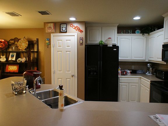 5th image of 103 Mallard Ln