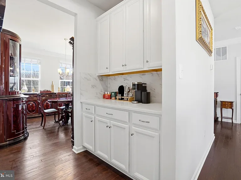 6702 Savannah Dr — Photo 14