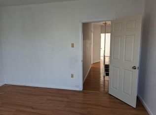 6645 Edmund St, Philadelphia, PA 19135