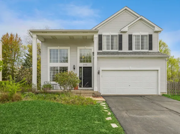 261 Clover Chase Cir, Woodstock, IL 60098