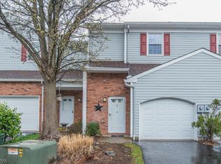22 Dena Dr #5, Wanaque, NJ 07465