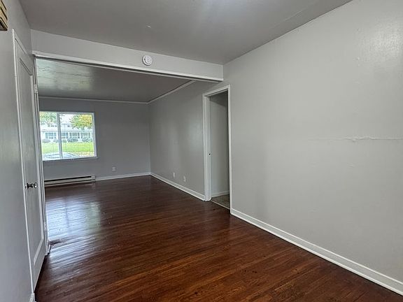 5th image of 325 E 19th Ave #9
