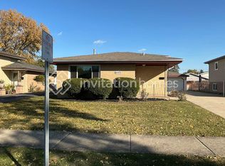 16431 Terry Ln, Oak Forest, IL