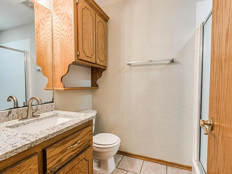 613 Katelyn Ln — Photo 28